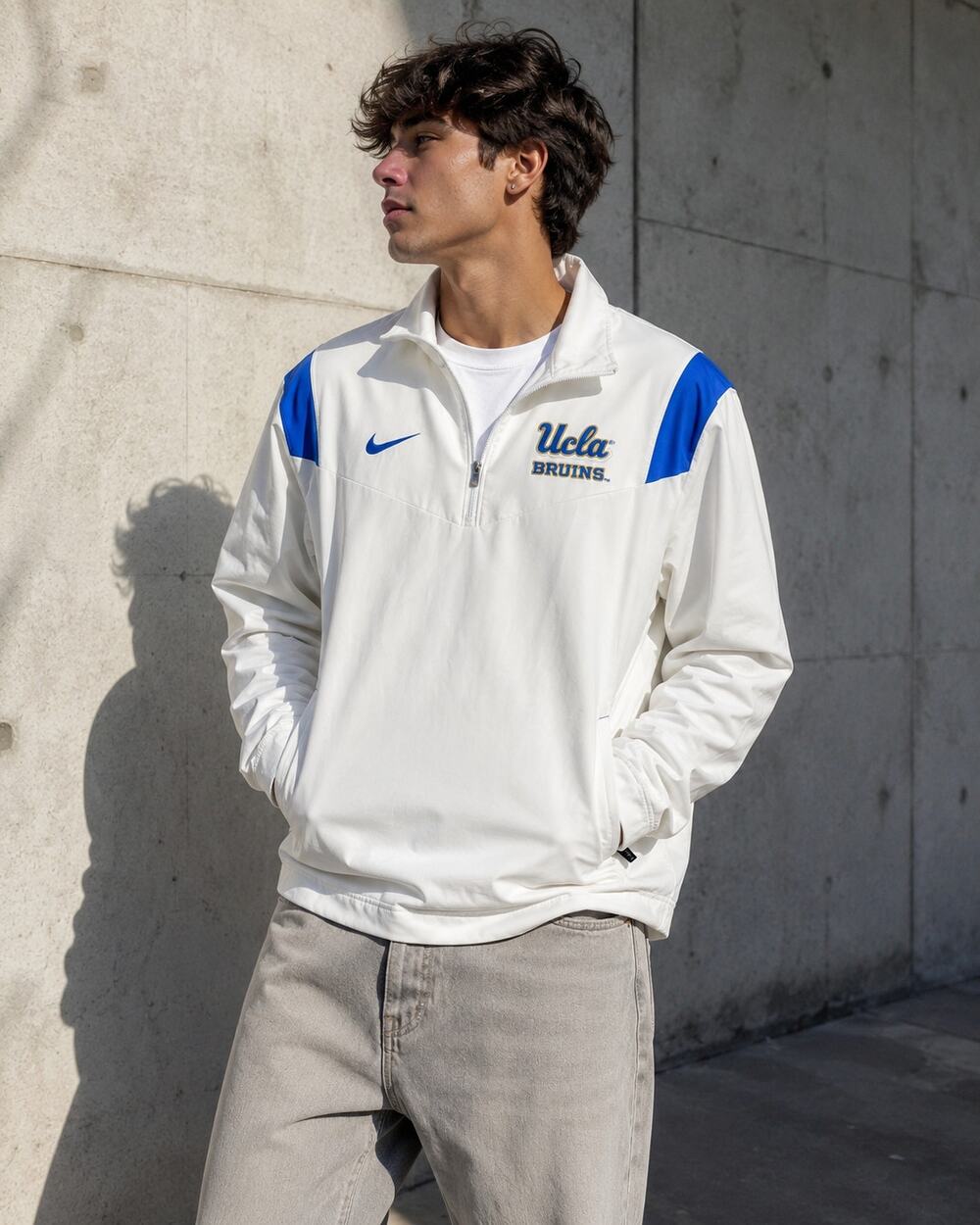 Nike UCLA Bruins Sideline Jacket Men’s M White Blue Quarter Zip NWT $85
